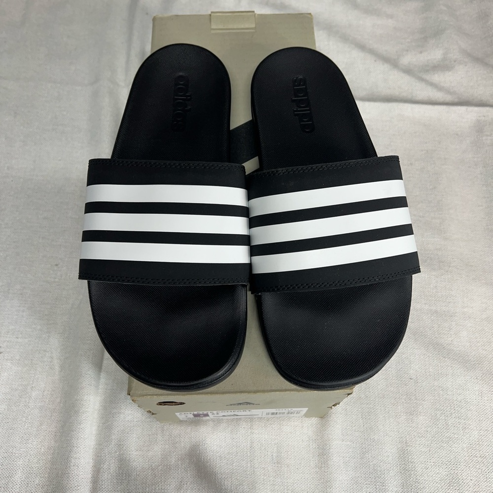 Adidas Adilette Comfort Slides in Black and White